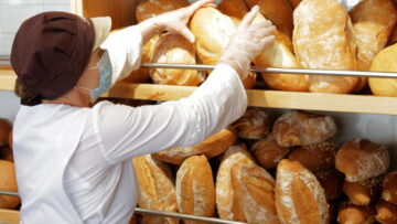 Guerra Russia-Ucraina fa impennare i prezzi di pane e pasta