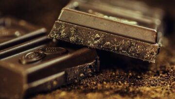Il cioccolato fondente è alleato del cervello contro lo stress