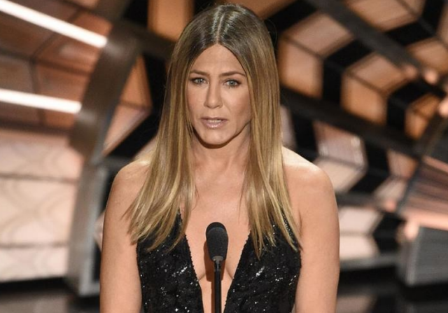 Jennifer Aniston uses this lotion against skin imperfections