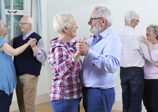 Il ballo come attività sociale tiene lontana la demenza