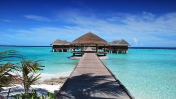 Viaggi 2023, dove voleranno gli italiani: Maldive, Zanzibar e Thailandia