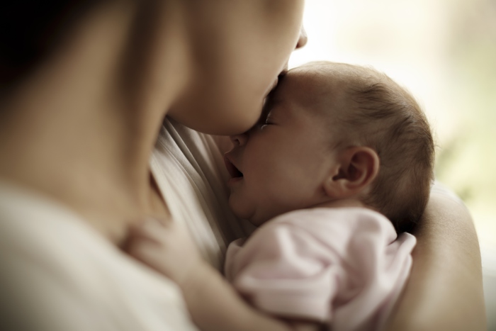 Depressione post partum, stare in spazi verdi riduce il rischio