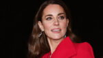 Kate Middleton, gaffe al centro islamico tende la mano all'Imam, lui non ricambia
