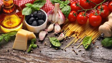 Italiani sgarrano la dieta mediterranea: poche verdure e frutta nel menu quotidiano