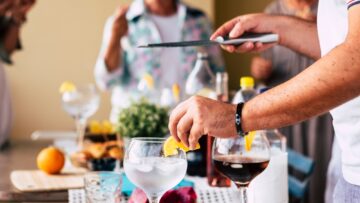 Happy Hour Day, sempre più persone preferiscono bere a casa: 5 cocktail da fare