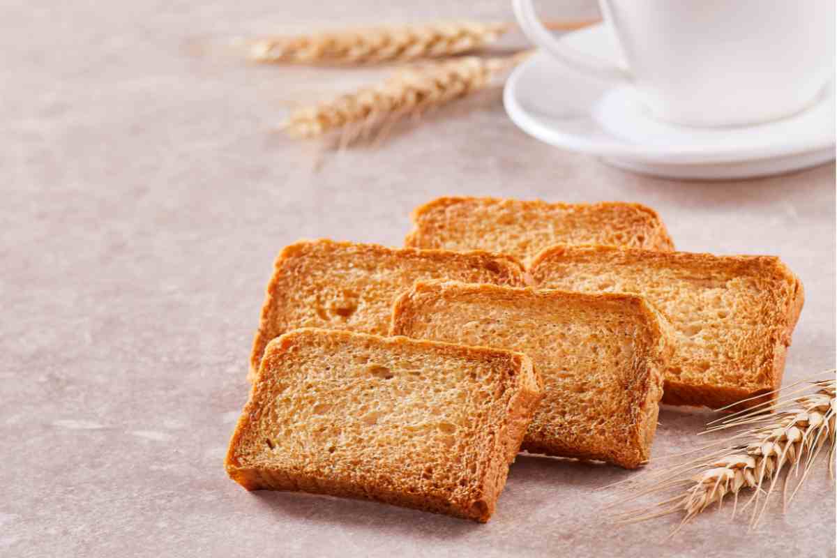 Colazione fette biscottate